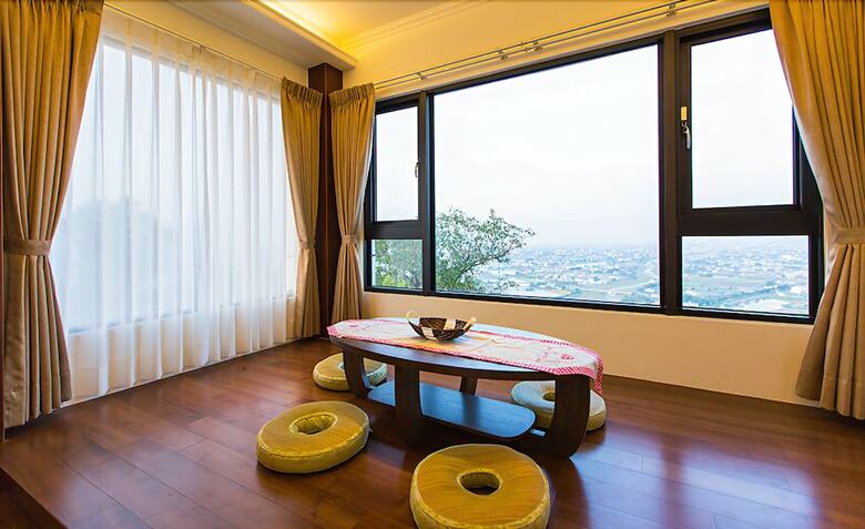 Moonstone Bed And Breakfast