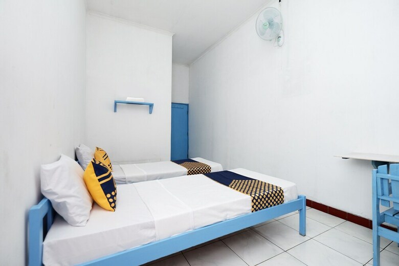 Hostal Spot On 2289 Hotel Saudara