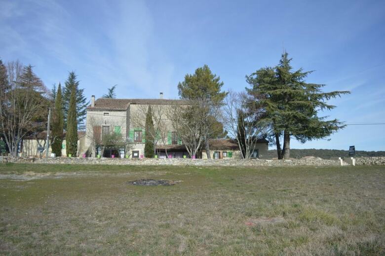 Bed & Breakfast Les Loups Dans La Bergerie