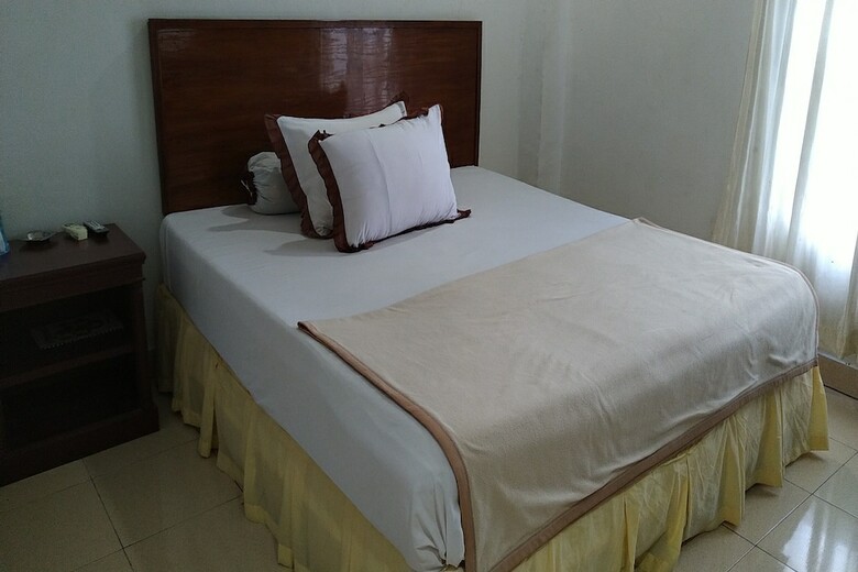 Hostal Oyo 2303 Hotel Blang Raya