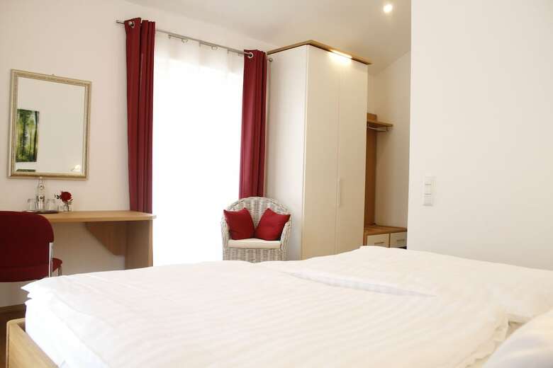Hotel G�stehaus Staudenschloss