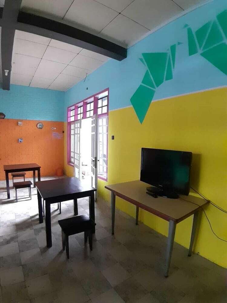 Bed & Breakfast Aminah Homestay And Tour