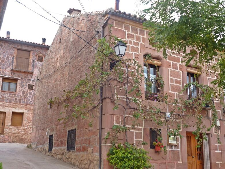 Agroturismo Castillo de La Riba