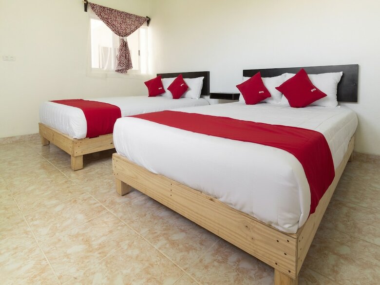 Oyo Hotel Poy Poy