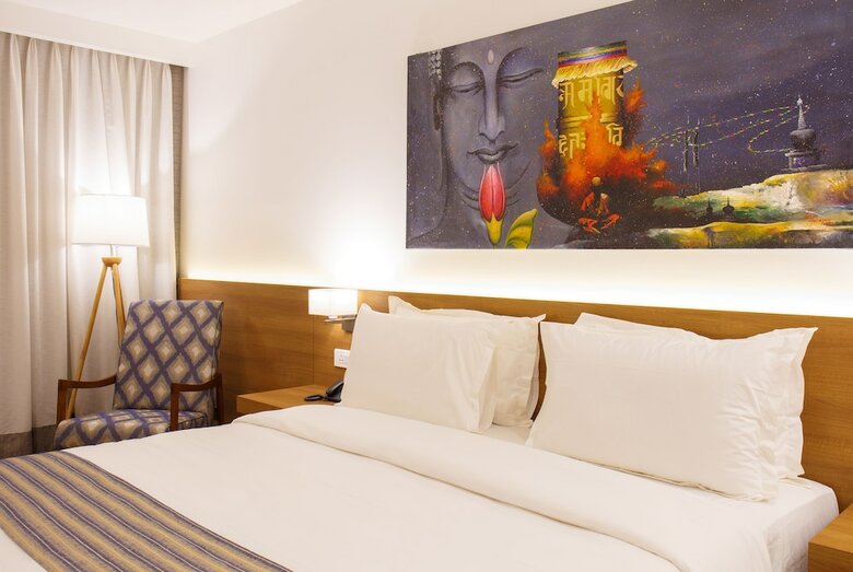 Hotel Ambassador By Ace Hotels