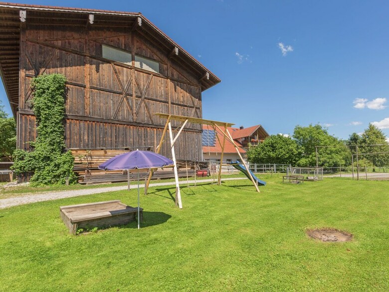 Exquisite Apartment In Steingaden Near Ski Area