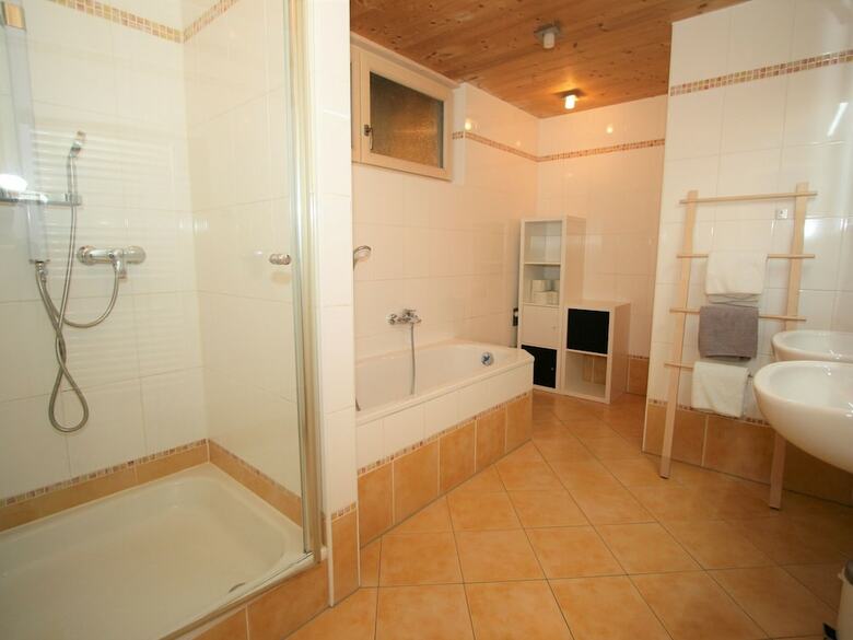 Spacious Apartment In Lofer With Garden