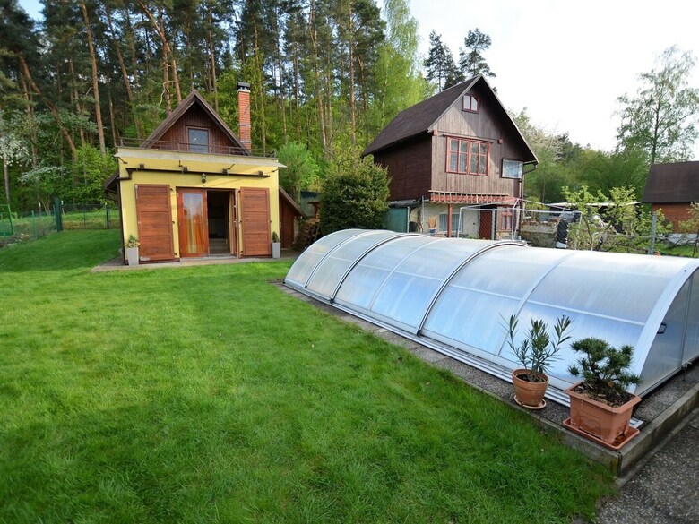 Cozy Chalet In Modri?ice With Swimming Pool