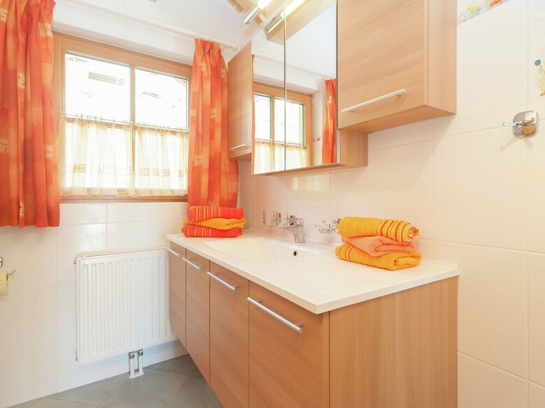 Cabana Upscale Holiday Home In Bodensdorf With Wellness & Sauna