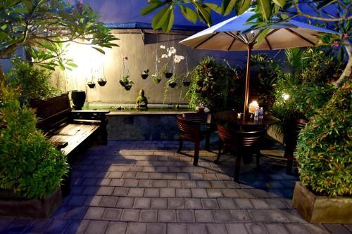 Hostal La House