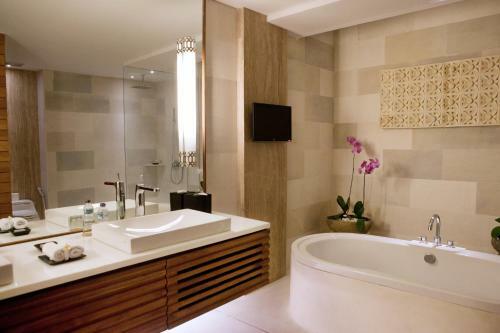 Maca Villas And Spa