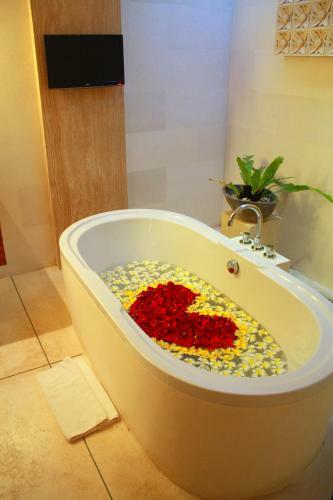 Maca Villas And Spa