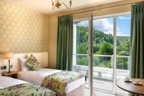 Woodenbridge Hotel & Lodge