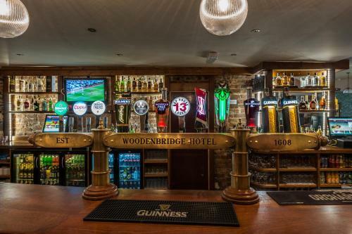 Woodenbridge Hotel & Lodge