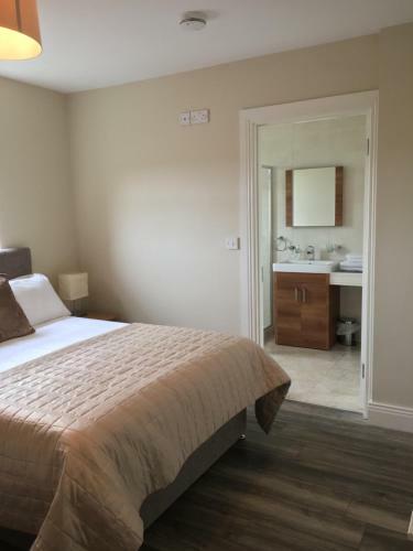 Cahermaclanchy House B&B