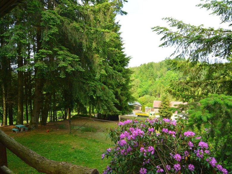 Chalet In A Green And Peaceful Environment