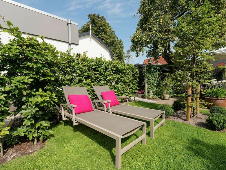 Attractive Apartment In Bergen With Garden