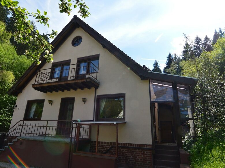 Cozy Holiday Home In Hellenthal Eifel With Garden