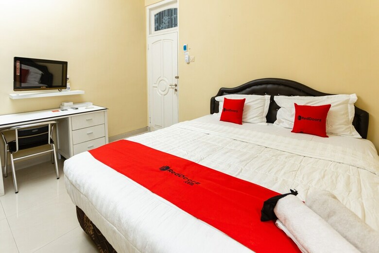 Hotel Reddoorz @ Danau Bratan