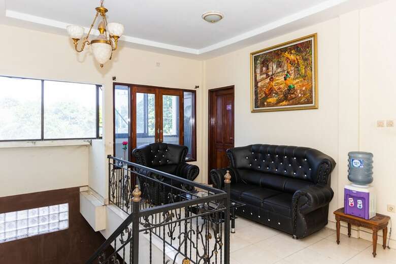 Hotel Reddoorz @ Jalan Maengket Manado