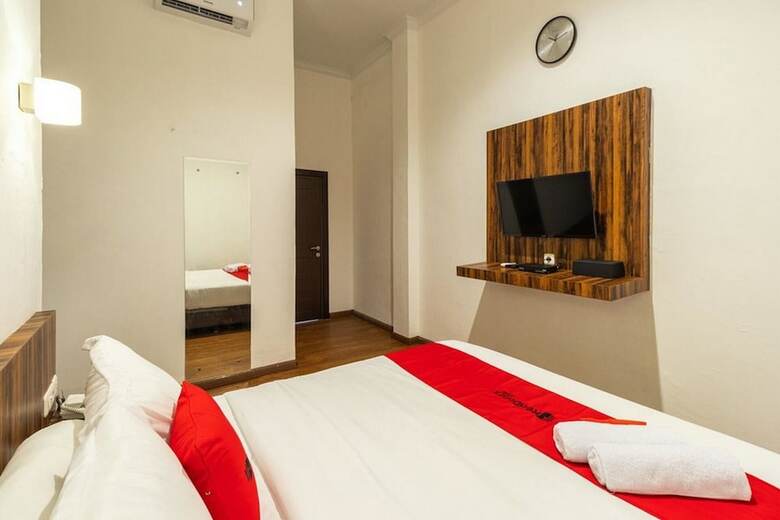 Hotel Reddoorz @ Binjai