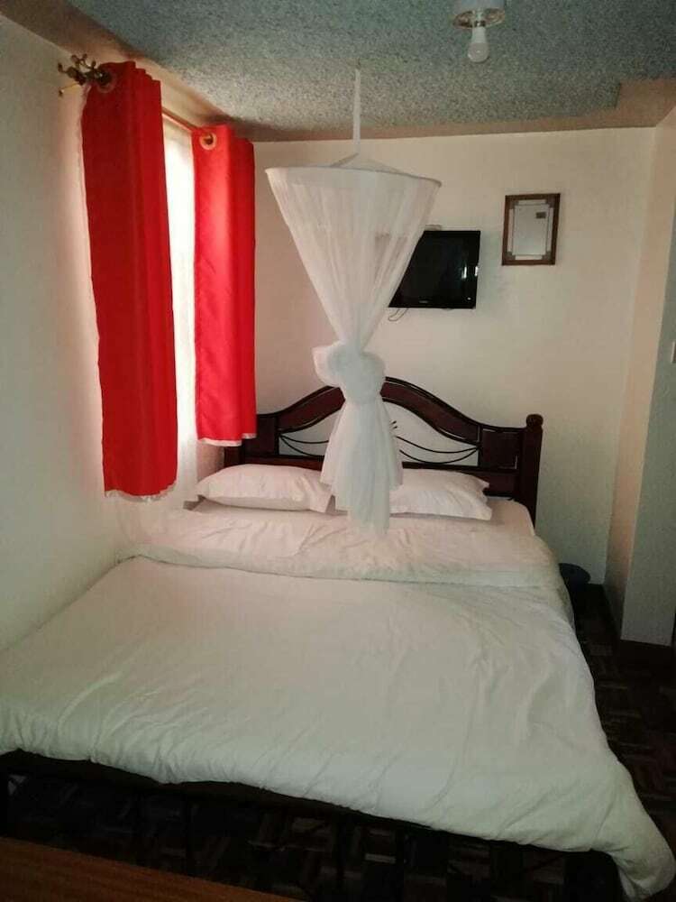 Hostal Guest House Hotel Chrisna