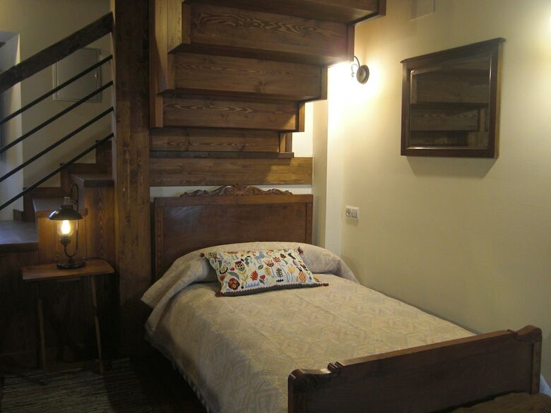 Hostal Casona de Miyares - La Figar