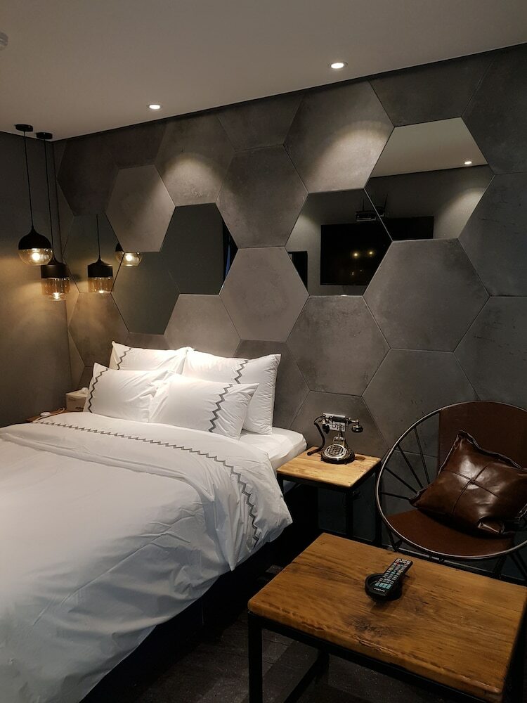 Mari Hotel