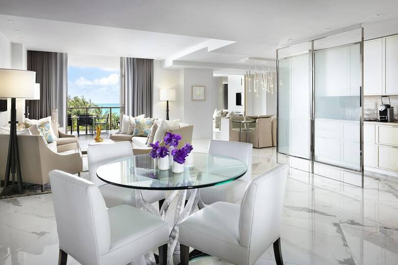 Hotel The St. Regis Bal Harbour Resort