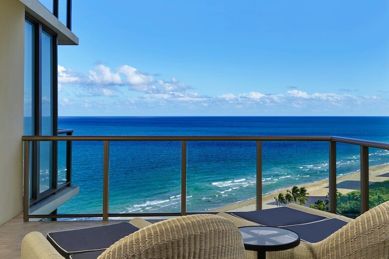 Hotel The St. Regis Bal Harbour Resort