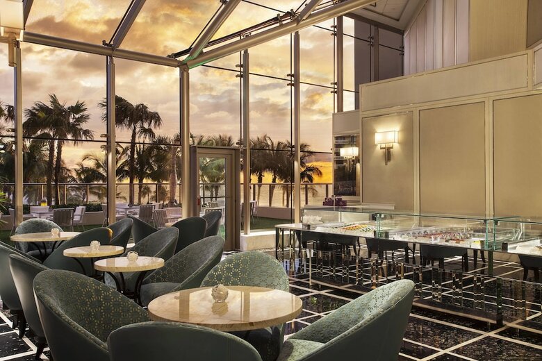 Hotel The St. Regis Bal Harbour Resort
