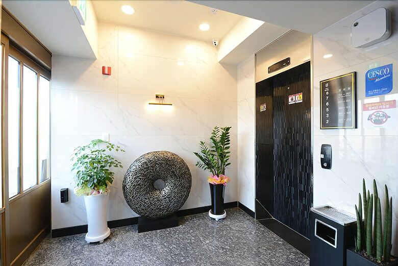U Design Hotel