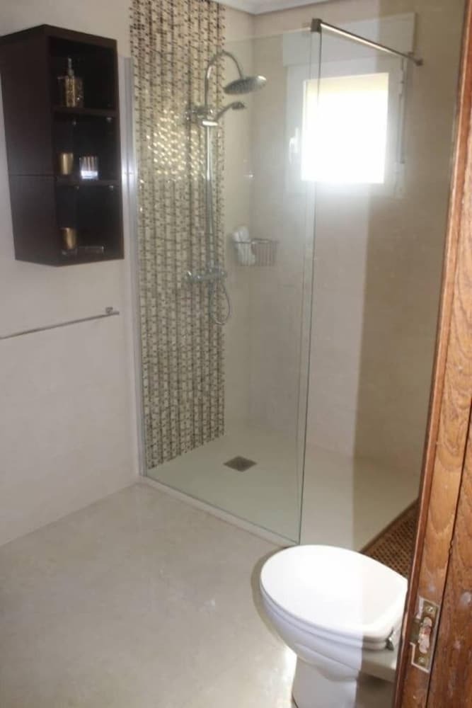 Large Luxurious Villa Urb La Escuera Private Pool