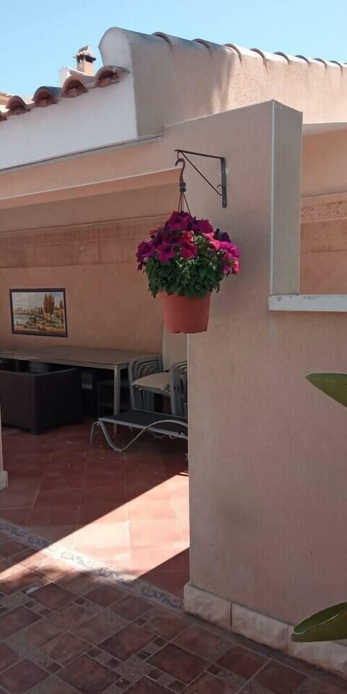 Large Luxurious Villa Urb La Escuera Private Pool