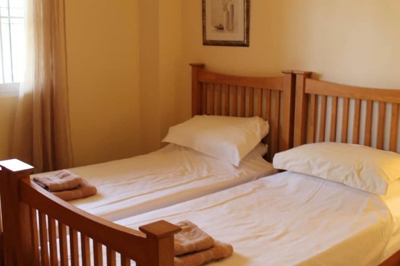 Playa Golf 2nd Floor Apartment & Comm Pool P233