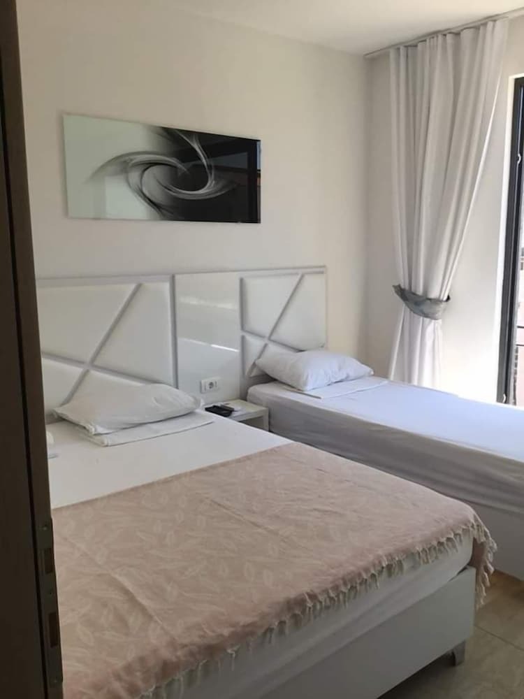 Garni Hotel Lana