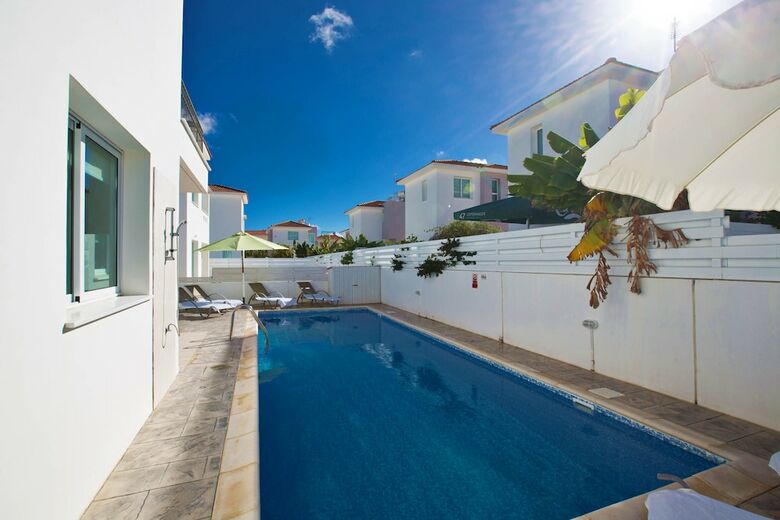 Avra Villa 54
