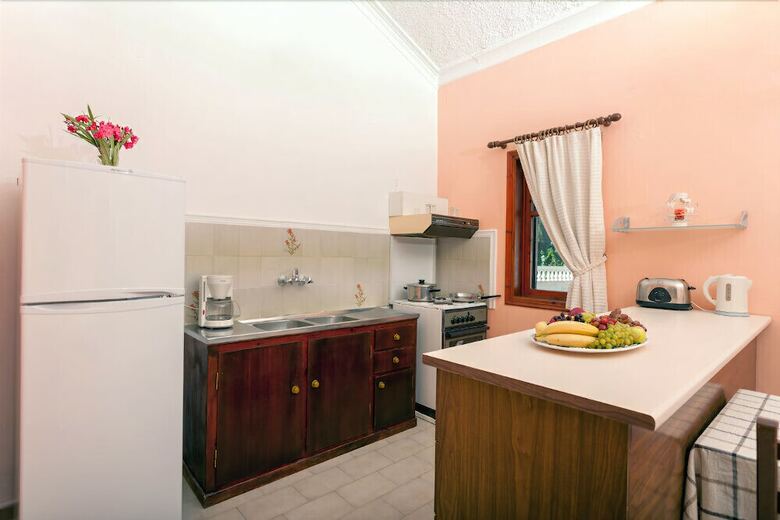 Aparthotel Alykes Park Bungalows & Apt