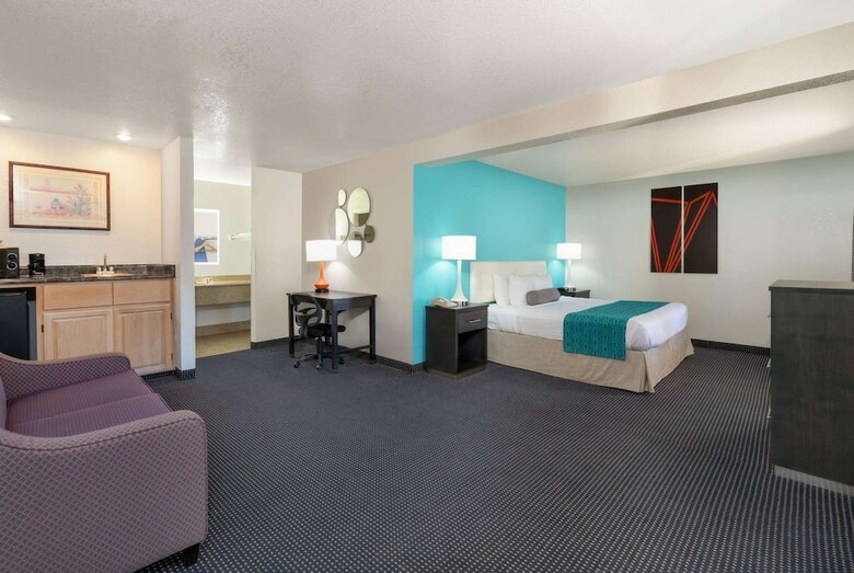 Hotel Howard Johnson By Wyndham Holbrook