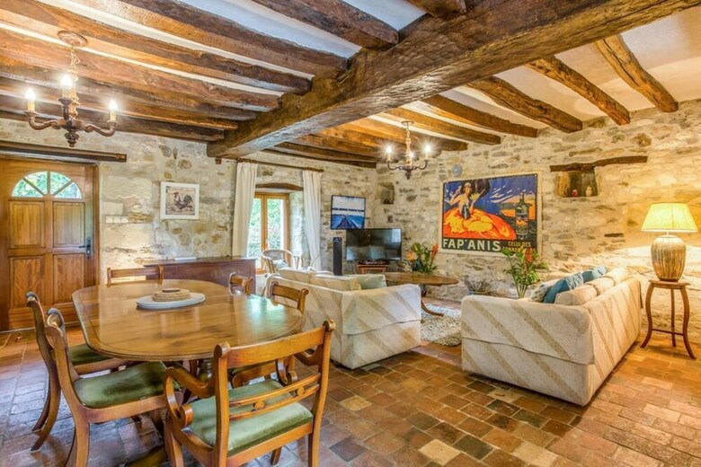 Villa 17th Century Manor House