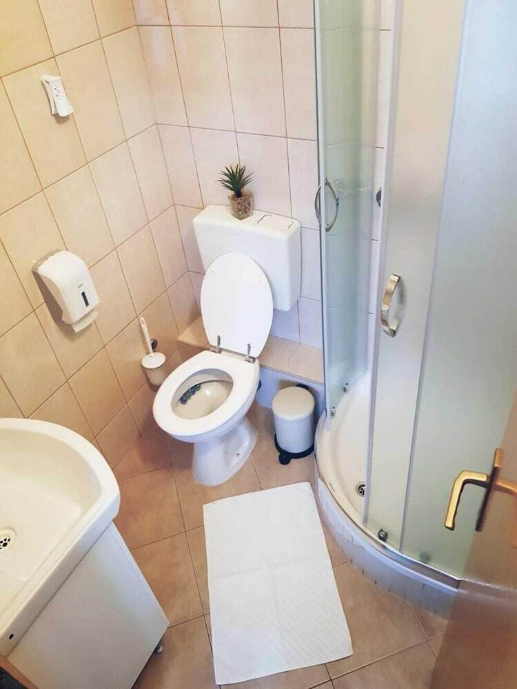 Hotel Guest House Kova?evi?