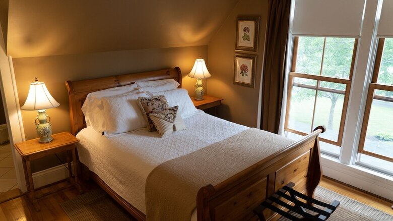 Bed & Breakfast Gillespie House Inn