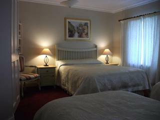 Bed & Breakfast Riverdale Farmhouse