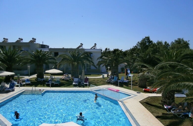 Aslanis Village Hotel