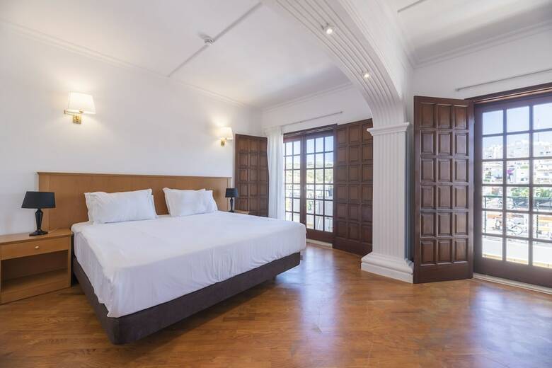Hotel Bertolina Guest House
