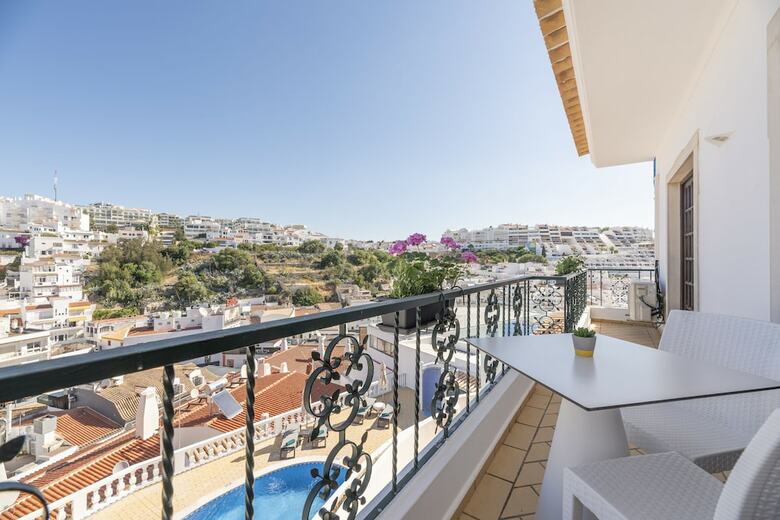 Hotel Bertolina Guest House