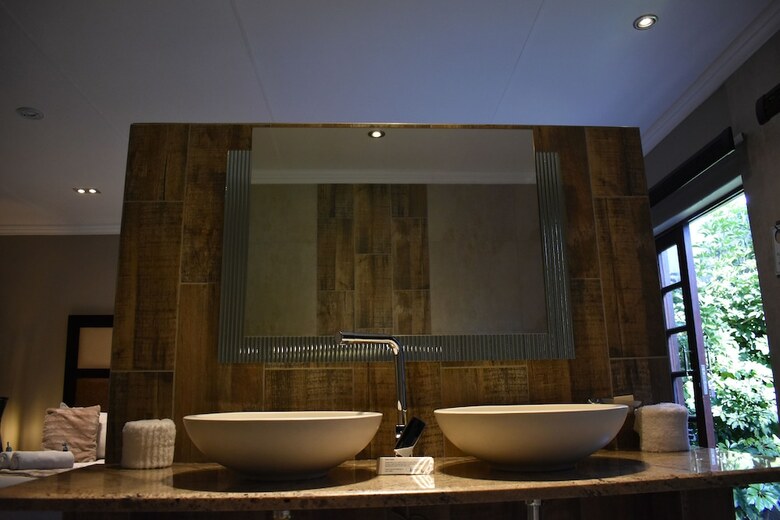 Waterfalls Boutique Hotel
