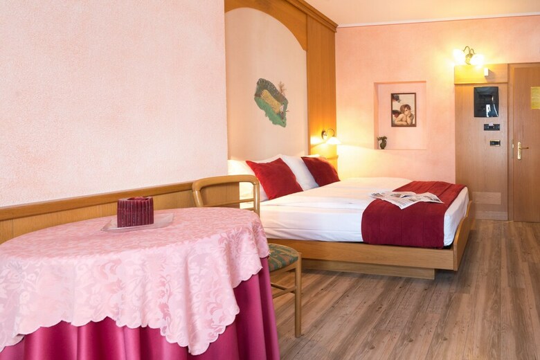 Hotel Francesin