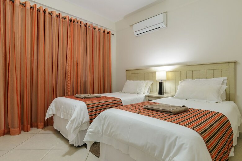 Apartamentos San Martinho Beach Club