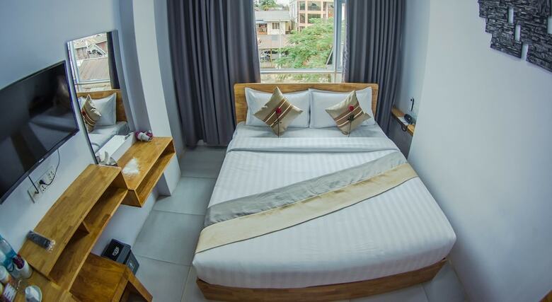 Star Hotel